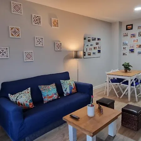 Excellent Location- Beach, Pool, Telework, 2 Bikes, Parking & Wifi Gratis At 
